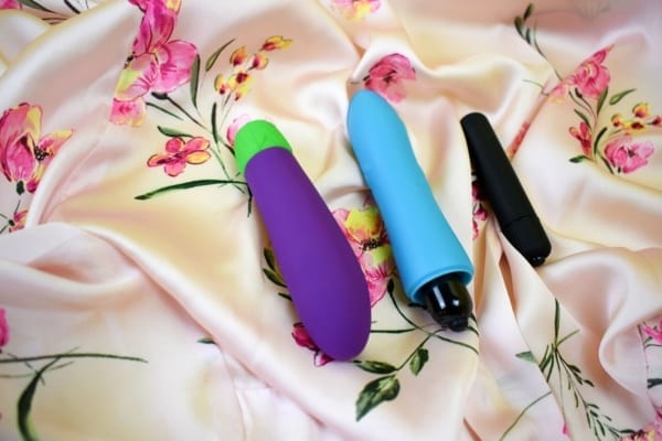 Eggplant Emojibator with similar vibrators