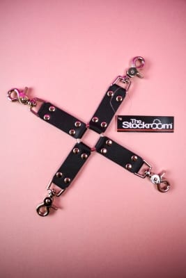 Vondage hog-tie restraints