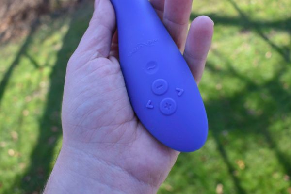 We-Vibe Rave 2 buttons