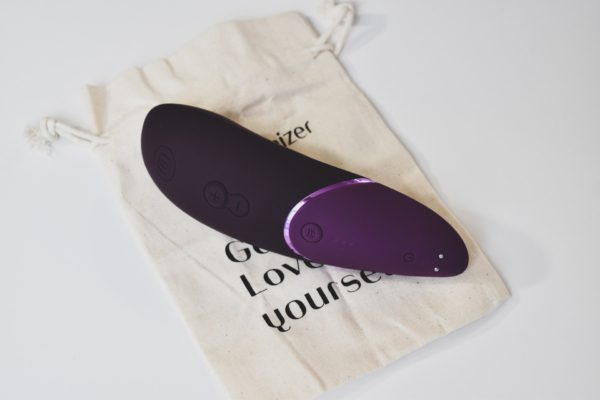 Womanizer Next on the pouch