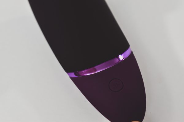 womanizer button