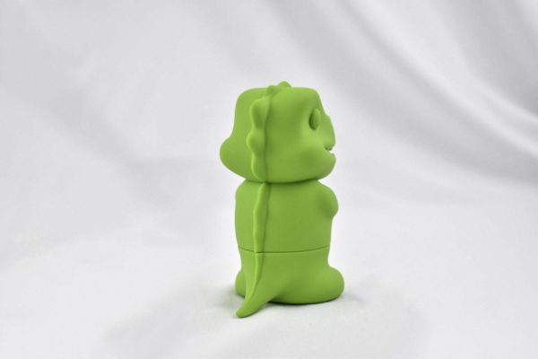 Little Goo from behind
