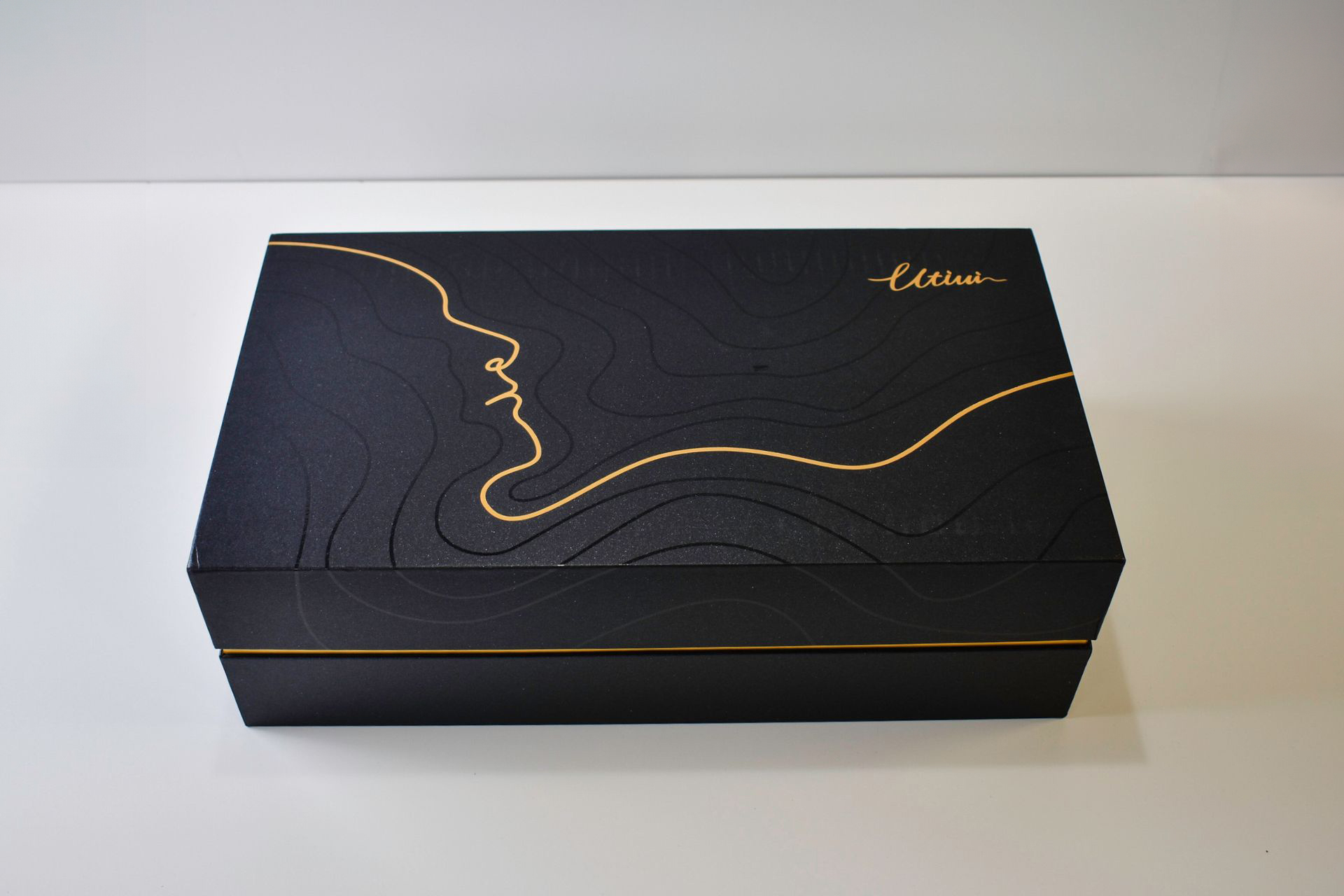 Utimi Lulu Stroker Box
