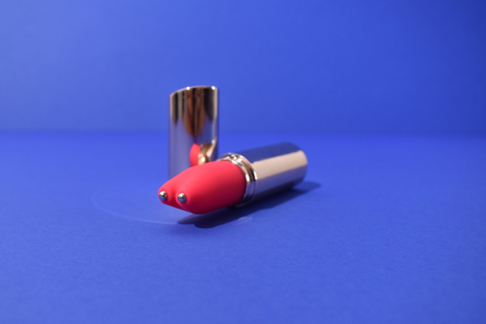 s hande betty lipstick vibrator