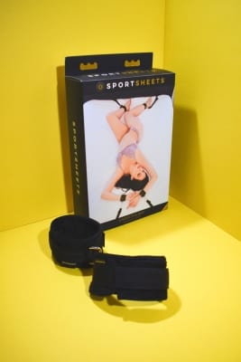 Under the bed restraint system boxed.- different angle