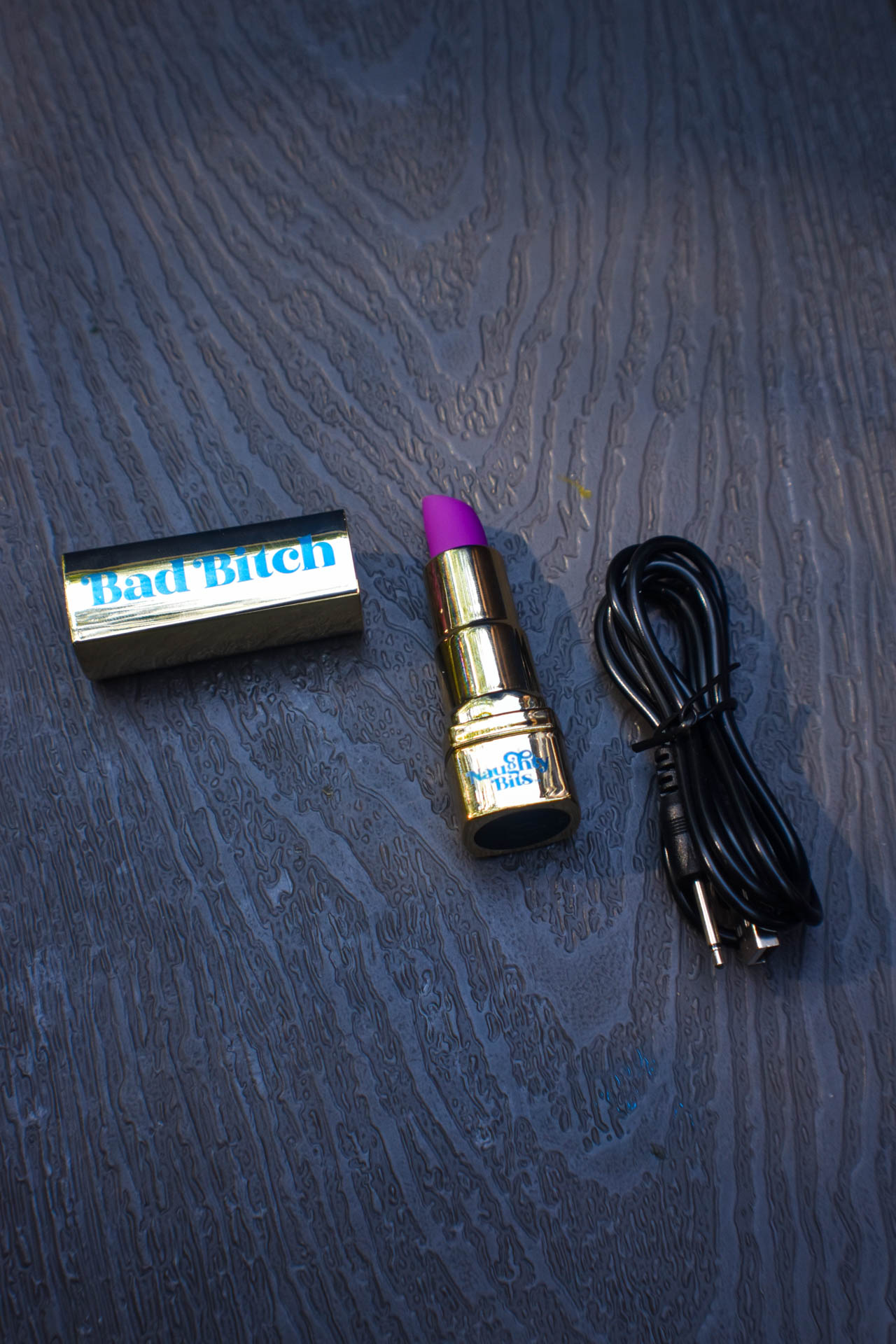 lipstick vibrator boxed