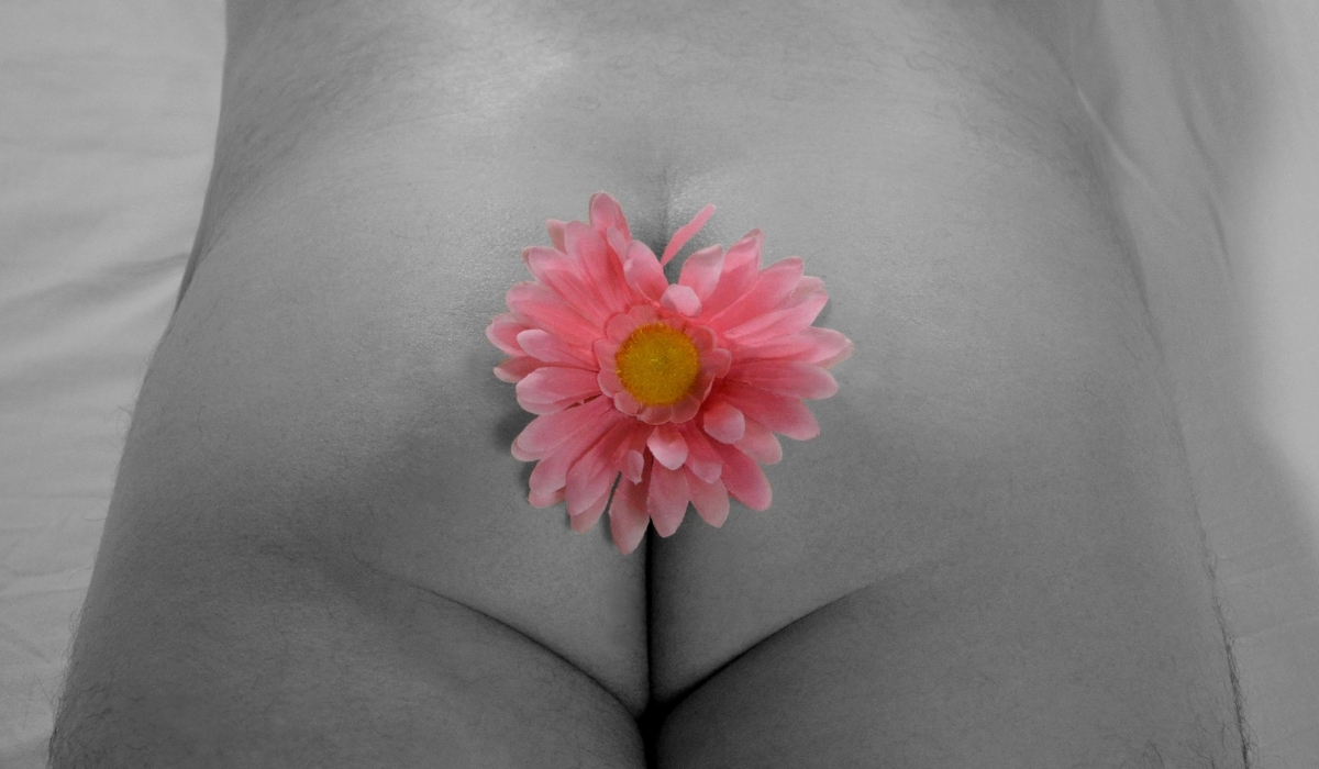 Flower on ass