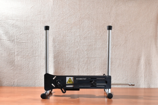 Hismith Premium 4 sex machine in low position