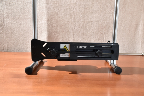 Hismith Premium 4 sex machine in low position close up